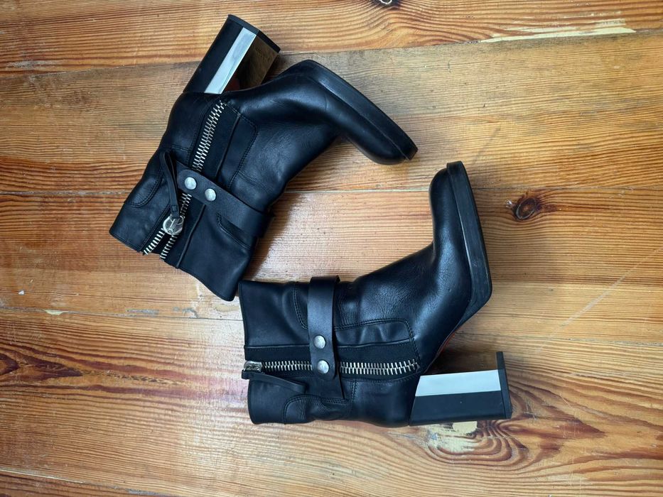 Czarne Skórzane Buty Na Obcasie Grubym/Koturnie Baldinini modne