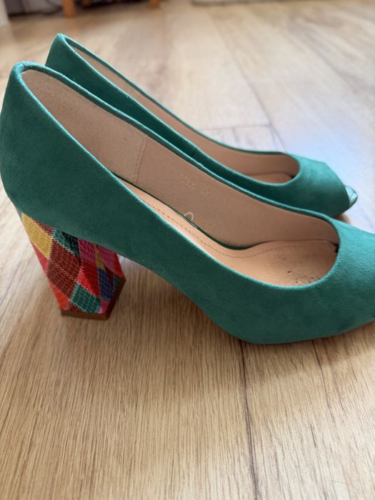 Czółenka na obcasie Sergio Leone r.38