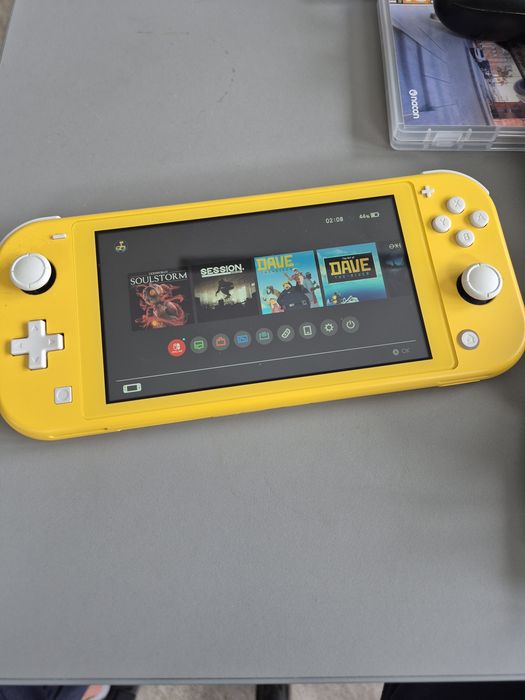 Switch lite zestaw 128 GB, gry pokrowiec, handheld