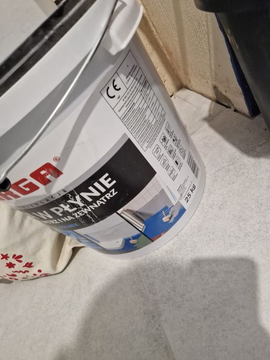 Plyta budowlana, Folia w płynie