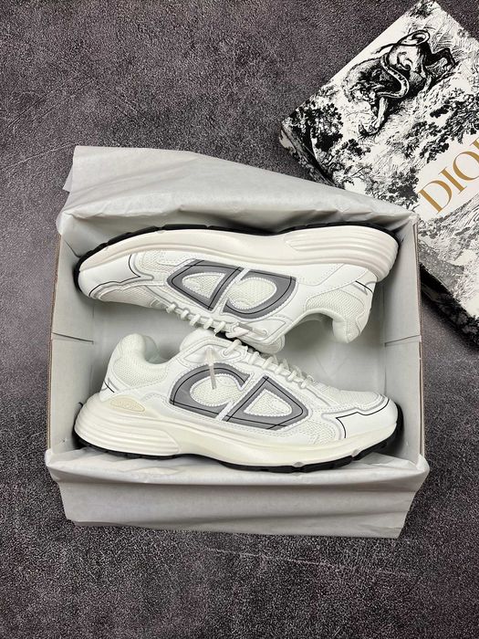 Dior B30 Beige White