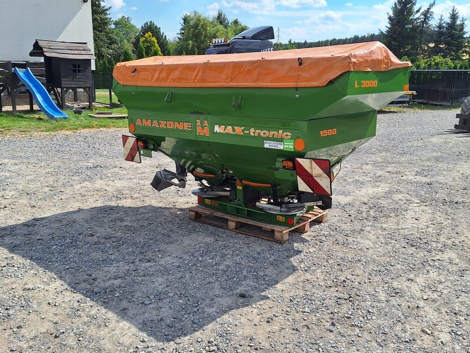 Rozsiewacz nawozu Amazone ZA-M MAX Tronic kuhn Rauch