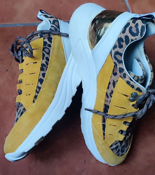 Sapatilhas 37 mostarda e leopardo