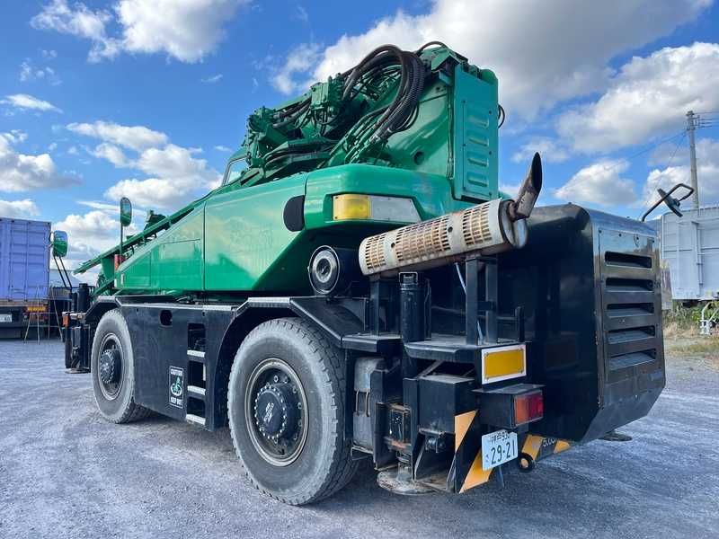 Автокран Kobelco RK160-3  16 тонн
