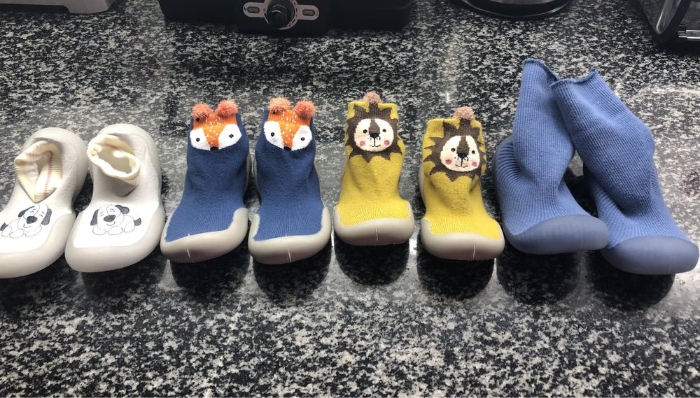 Meias com silicone para bebe com mais de um ano