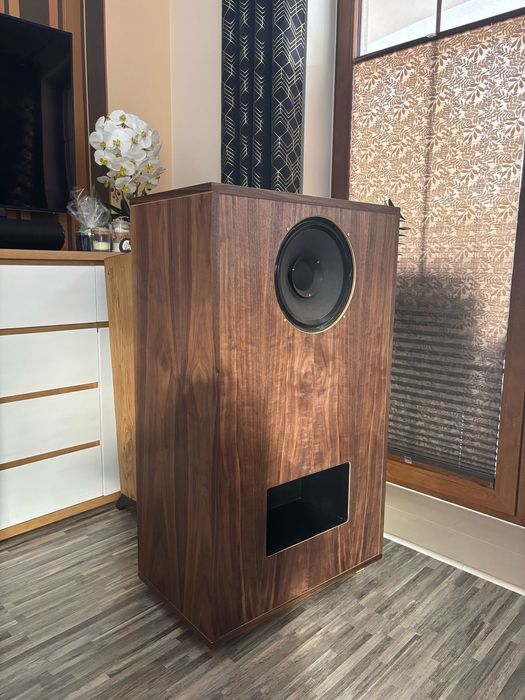 Kolumny Goodmans Axiom 301
