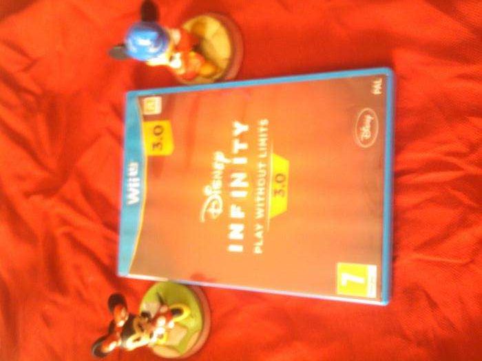 jogo disney infinity wii u ou ps3. com 2 figuras mais mickey ou minni