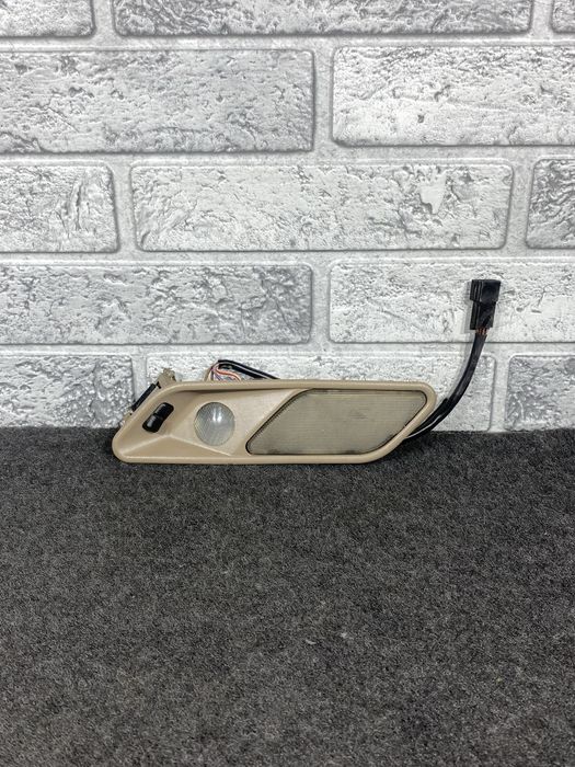 Плафон задній BMW E34 Код:1010