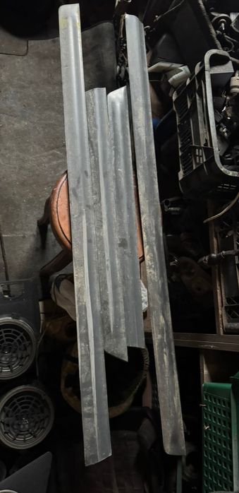 Планки дверей на Ауді a6-c5(комплект)