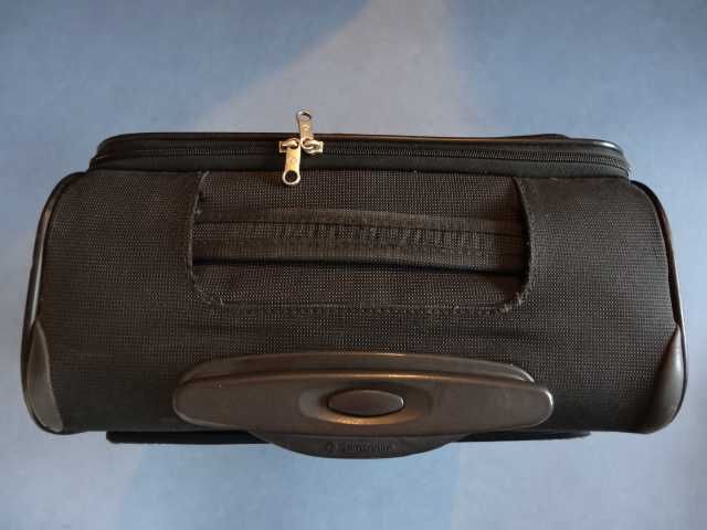 Walizka SAMSONITE na Kółkach 4 Przegrody