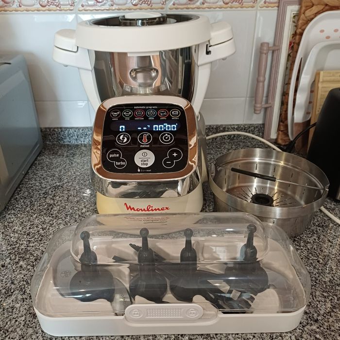 Robô de cozinha como novo