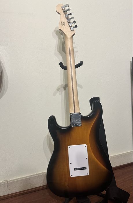 Fender Squier Sonic Stratocaster Sunburst