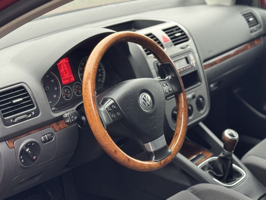 Volkswagen Golf 5 1.4mpi 2008 INDIVIDUAL