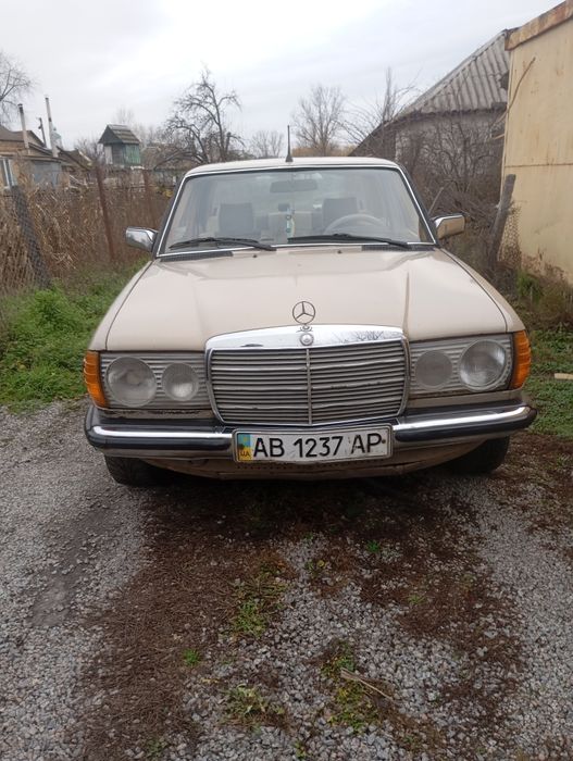 Продам mercedes w123