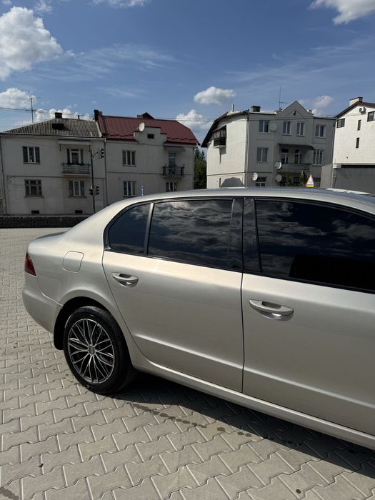 Продам Skoda Superb 2