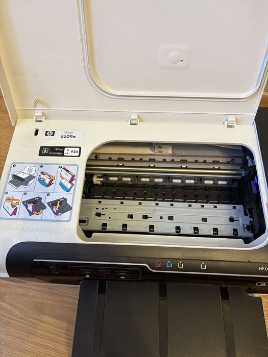 Принтер HP Officejet 6000 (під ремонт)