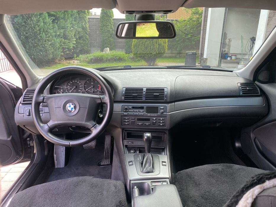 Автомобіль BMW 3 e46