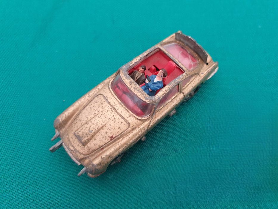 Aston Martin DB5 1:43 - James Bond 007 - CORGI TOYS, Anos 60 - England