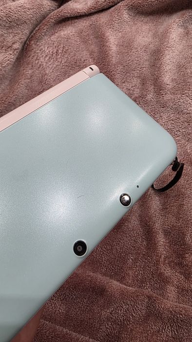 Nintendo 3DS LL  32 GB(біло-блакитна) + Circle Pad Pro