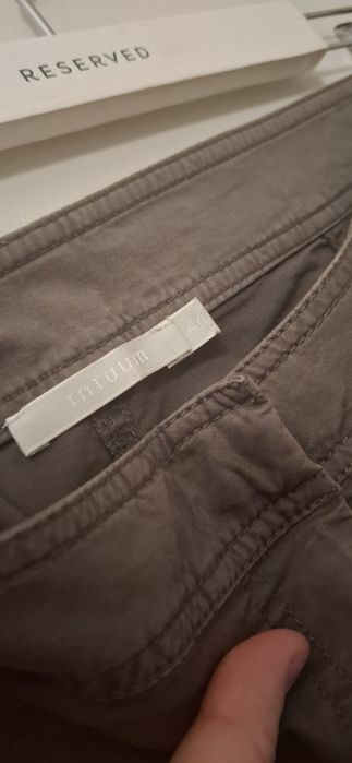 Spodnie materiałowe Tatuum 44