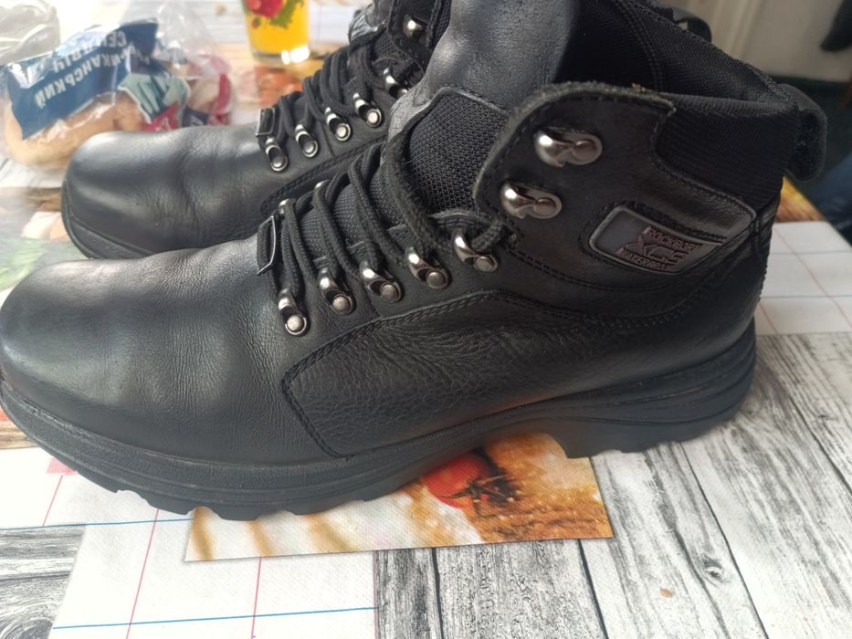 Продам ботинкы кожаные 44,5р