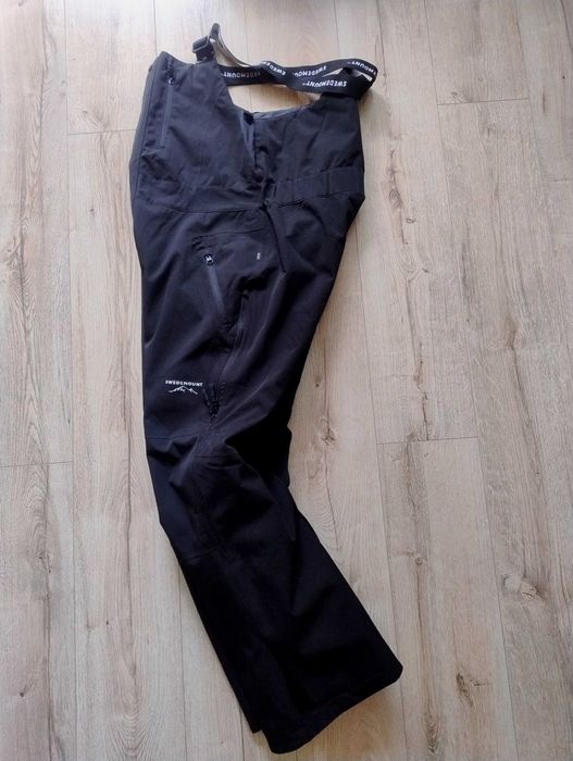 Męskie spodnie Swedenmount  STX Layer3  narciarskie snowboardowe Jak nowe
