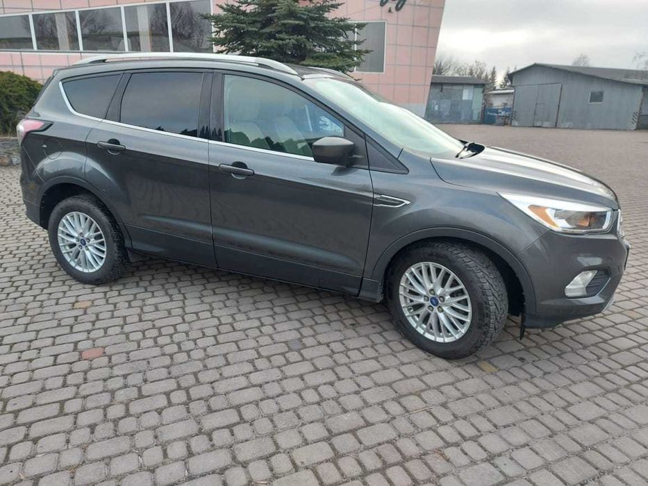Форд Ескейп 2016 1,5