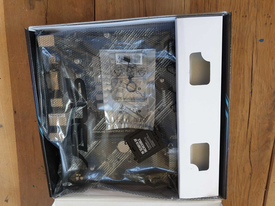 Asus Prime H410M-K R2.0 procesor i3 10100f