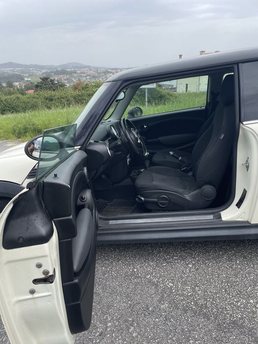 Mini Cooper 1.6 HDI (Motor PSA) – Económico e Fiável