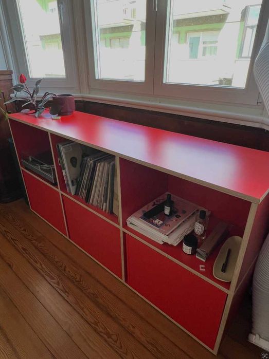 TYLKO Sideboard red