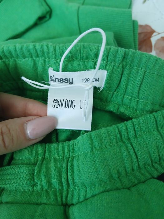 Komplet dresowy zielony dresy 128 Among us