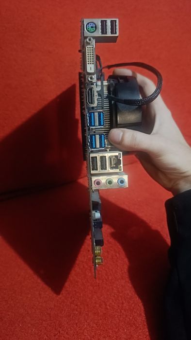 Płyta Główna AM4 + Ryzen 5