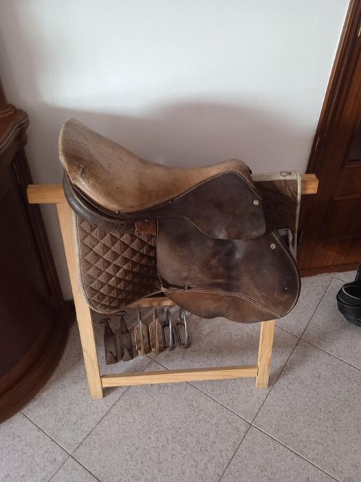 Vendo este material equestre