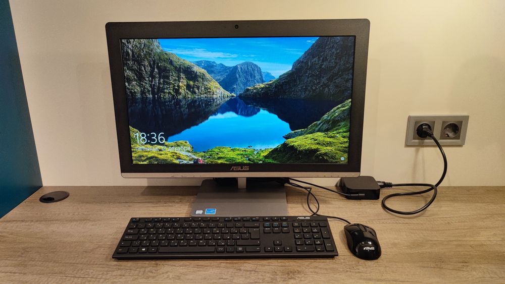 Моноблок Asus All in one Intel Core i5
