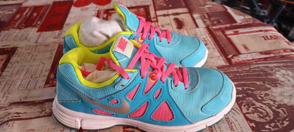 Ténis Nike REVOLUTION 2 nº36