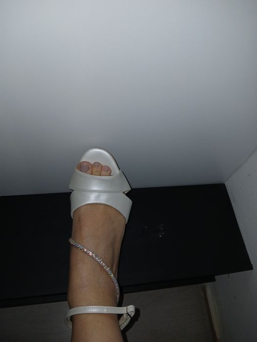 Sandałki weselne 39 (szeroka stopa )