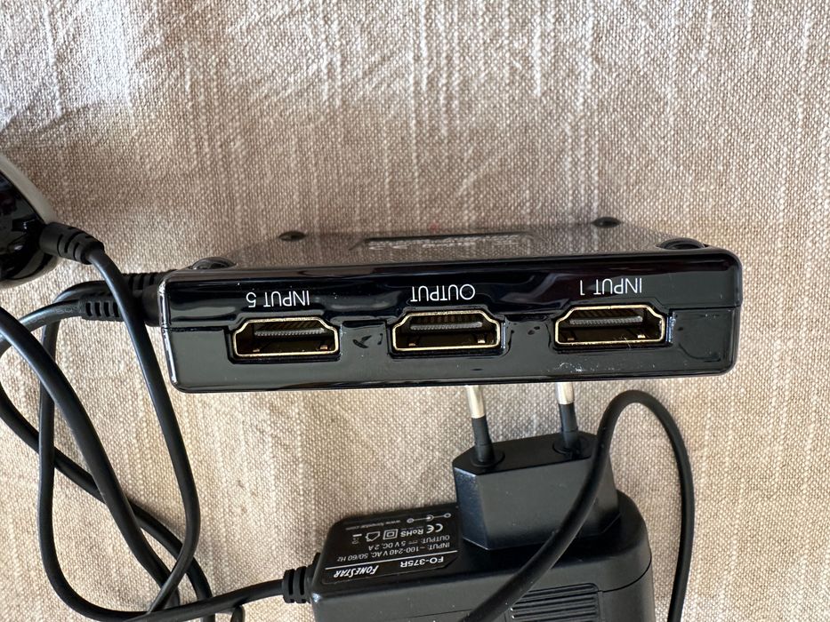 HDMI Fonestar com 5 entradas e comando remoto