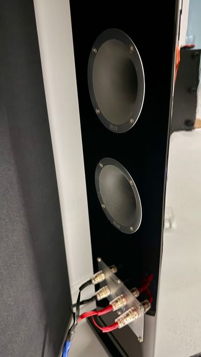 Heco Celan GT 902 czarny lakier połysk black gloss