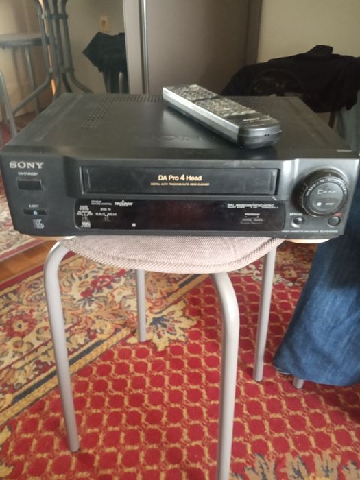 Odtwarzacz kaset VHS