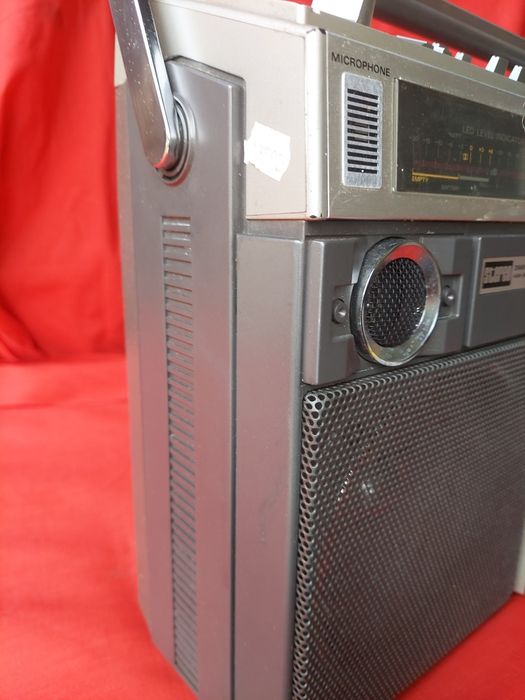 Hitahi TRK-8190E