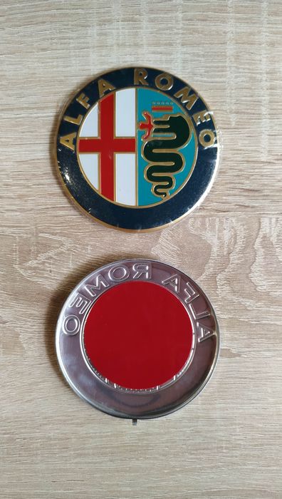 Símbolos Alfa Romeo Capô/Mala 74mm