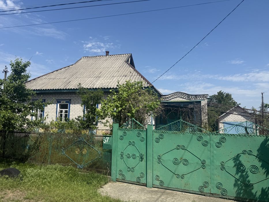 Продам добротний будинок у с. Білецьківка