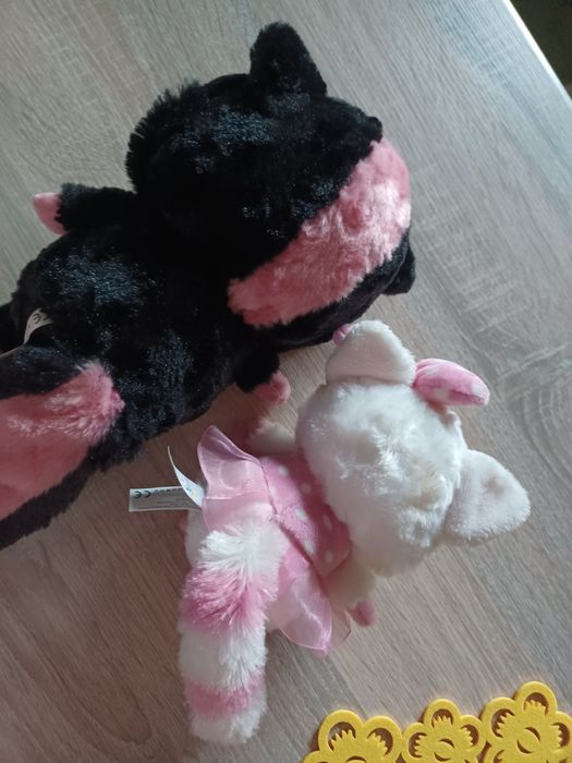 Sprzedam 2 pluszaki