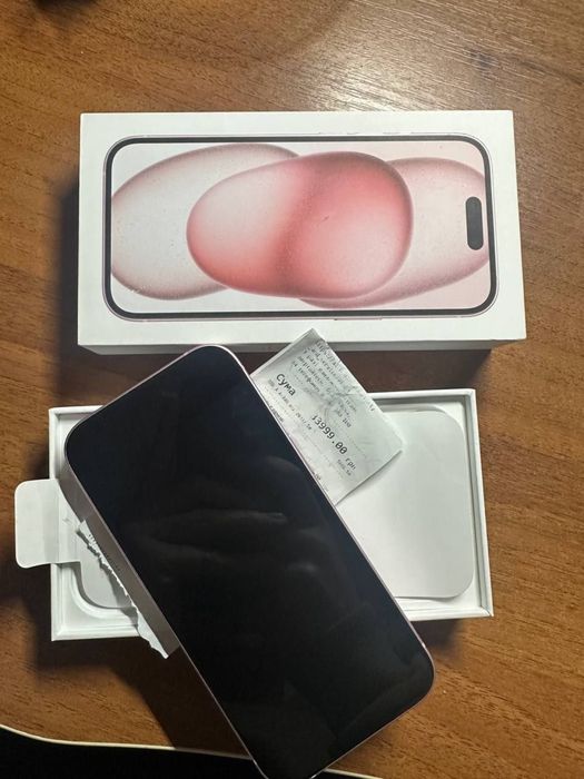 Продам iPhone 15 128GB