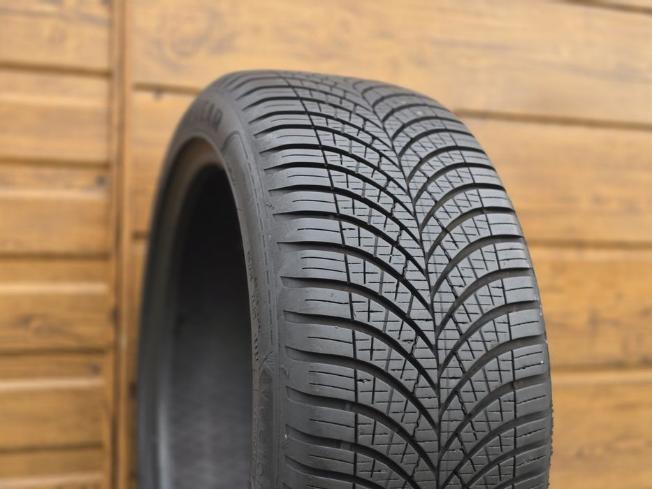 225/45R17 /17 94W opona całoroczna Goodyear Vector. Super stan. 2021r. Wysyłka montaż