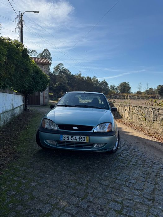 Ford fiesta 2001