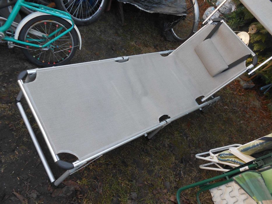 Leżak ogrodowy / składany