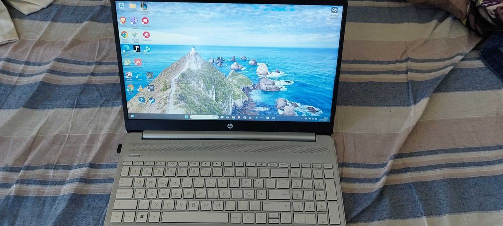 Notebook HP, ler anúncio