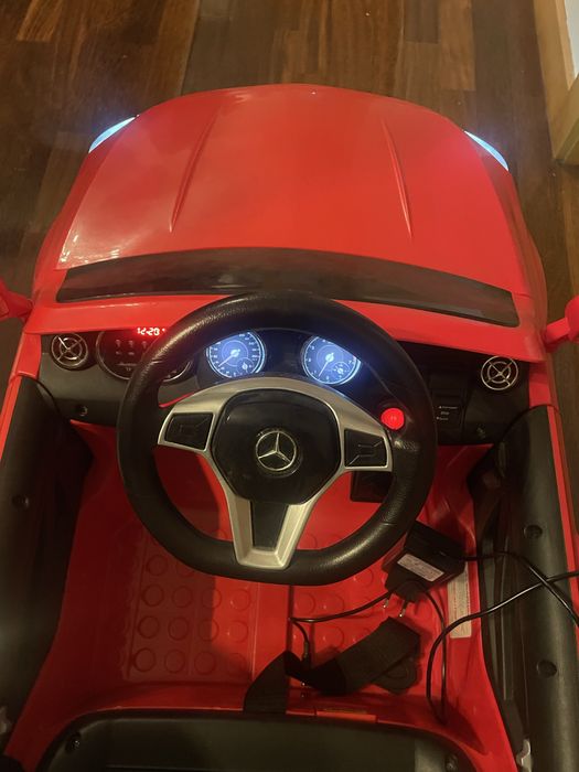 Mercedes carro a bateria