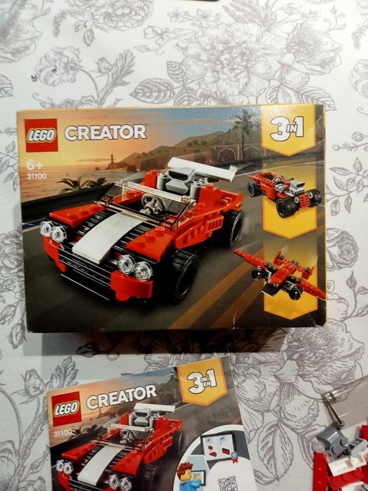 LEGO 31100 samochód sportowy